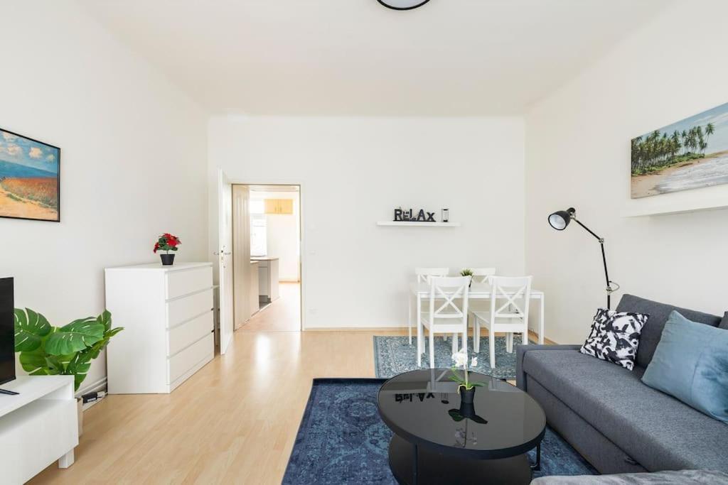 Beautiful 1 Bedroom Apartment Near Schoenbrunn Viyana Dış mekan fotoğraf